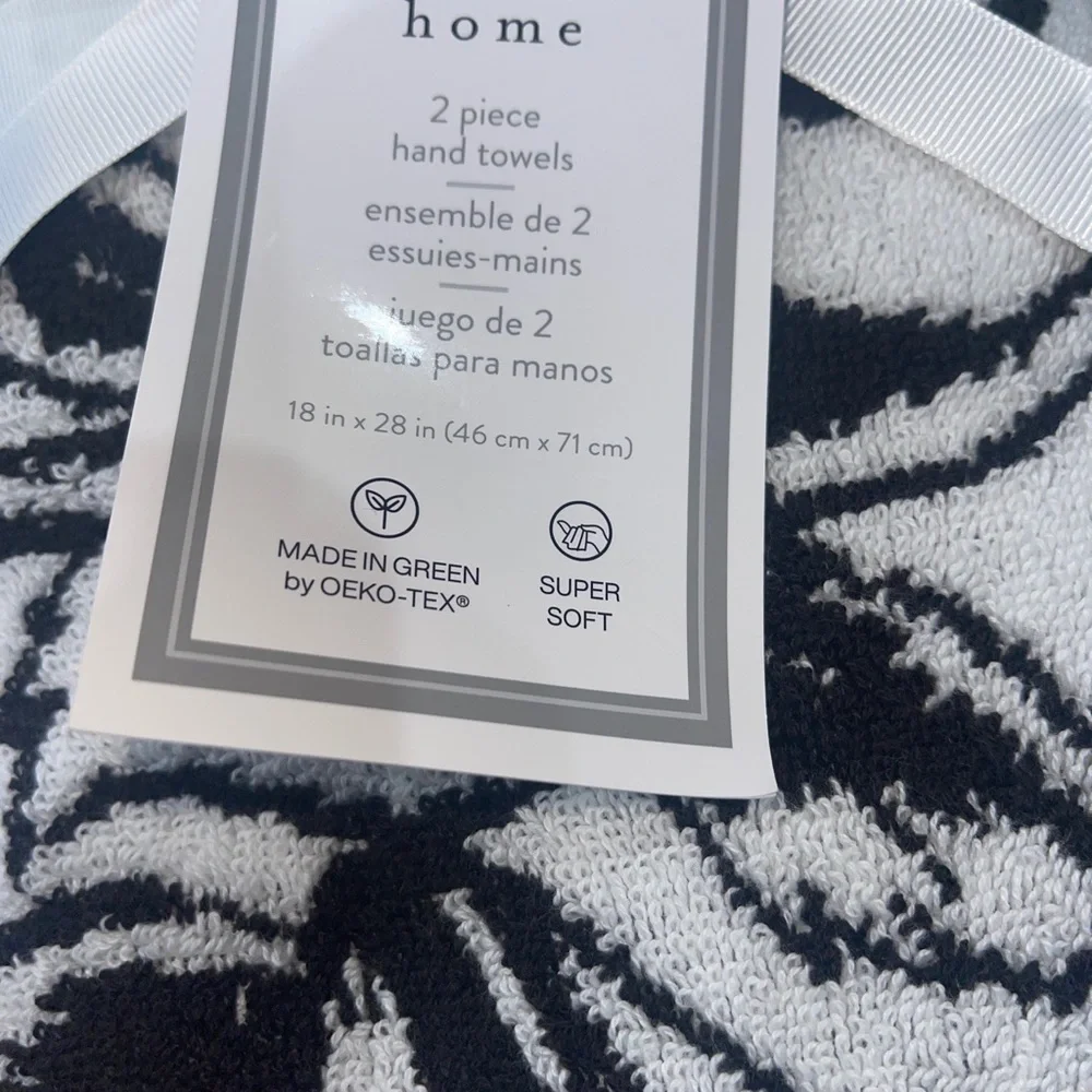 Peri Home Super Soft COTTON 2 Pck Hand TOWELs 18x28” White Black OEKO-TEX NWT